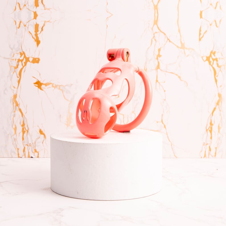 The Phantom V1 Chastity Device – 3D Printed Nylon